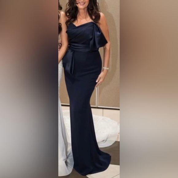 Fitted  Strapless Gown with Ruffled Detail in Navy Blue - Picture 8 of 10